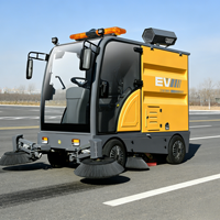 Balayeuses électriques autoportées pour le nettoyage des routes, équipement de nettoyage à brosse haute efficacité avec largeur de nettoyage réglable pour usines et entrepôts