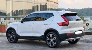 <span class=keywords><strong>Volvo</strong></span> <span class=keywords><strong>XC40</strong></span> 2022 T4 AWD Smart Edition Luxury - Product Image 3
