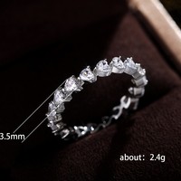 Bague minimaliste en zircon en forme de cœur, fine bague en laiton entièrement sertie de CZ, cadeau de bijoux de promesse pour femme