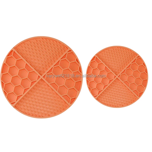 Mangkuk Lebah 3D Varywell Ukuran 16cm Diameter, Warna Oranye, untuk Makanan Anjing dan Kucing Kecil, Bentuk Sarang Lebah Es Krim Bulat - Product Image 1