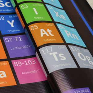 Spanduk Iklan Luar Ruangan Anti Angin Berbahan PVC Vinyl Cetak UV Lingbiao dengan Tiang Bendera Aluminium untuk Penggunaan Promosi Acara Bersertifikasi ISO - Product Image 4