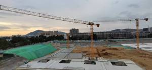 Grúas Torre de Construcción de Alta Resistencia de 10 Toneladas con Control Remoto y Alta Eficiencia para Proyectos de Elevación y Excavación - Product Image 5