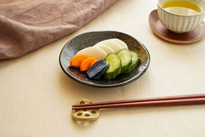 Ensemble d'assiettes en céramique rondes au design minimaliste et intemporel pour les autres établissements alimentaires - Product Image 6