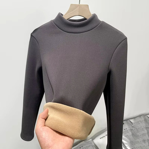 Pull d'hiver élégant pour femmes Pull en tricot coupe ajustée avec col roulé demi-col haut extensible haut doublé en velours - Product Image 3