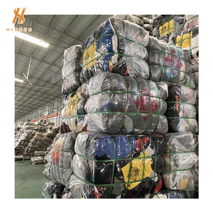 Bale donne Bal Singapore Outdoor signore maglieria con cappuccio camicetta e articoli indossati abbigliamento usato in Ghana - Product Image 2