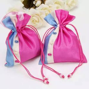 Sac à perruque en satin directement de l'usine avec logo personnalisé, pochette en satin multicolore pour perruque, idéal pour les promotions - Product Image 1