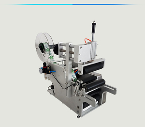 Machine d'étiquetage de bouteilles rondes semi-automatique pneumatique à haute efficacité pour bouteilles en PET, en plastique, en verre et en métal - Product Image 5