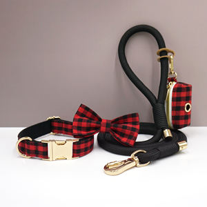 Conjunto de Correa y <span class=keywords><strong>Collar</strong></span> para Perro con Lazo a Cuadros Personalizado, Accesorios Ajustables para Mascotas, Logotipo Personalizado, Color Personalizado, Correa Larga para Perro con Logotipo - Product Image 1