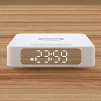 Nieuwe Mal Hotel 15W 3 In 1 Digitale Klok Draadloos Opladen Voor Slaapkamer Bed Bureaublad Wekker Draadloze Oplader