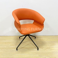Chaise de salle à manger pivotante en PU avec accoudoirs créatifs intégrés pour hôtel de luxe, restaurant à thème fusion et réception de mariage en église