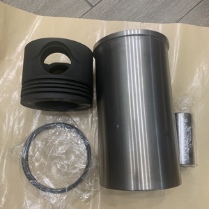 P11C engine <b>gasket</b> kit / piston kit - Product Image 1