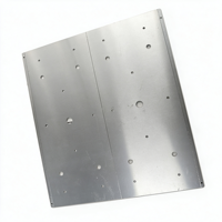 Carte de circuit imprimé à LED longue bande personnalisée, carte de circuit imprimé à noyau métallique en aluminium avec des plaquettes LED rondes pour l'assemblage de luminaires linéaires et de tubes lumineux