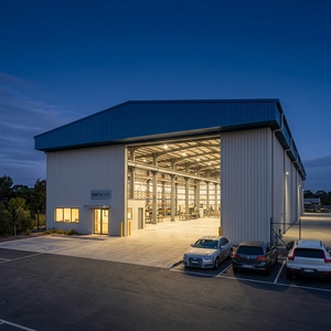 Structure en acier Q355B haute résistance pour entrepôt, parc industriel préfabriqué, atelier <span class=keywords><strong>de</strong></span> fabrication moderne, locatif - Product Image 5