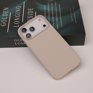 Ốp điện thoại <span class=keywords><strong>iPhone</strong></span> 17 16 Pro Max chất liệu silicon lỏng mềm mại, thiết kế thời trang, bảo vệ toàn diện, điểm nhấn màu sắc tùy chỉnh - Product Image 6