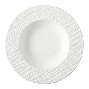 Plats à soupe et à spaghetti profonds en céramique <span class=keywords><strong>de</strong></span> qualité supérieure Assiettes à pâtes <span class=keywords><strong>chapeau</strong></span> <span class=keywords><strong>de</strong></span> <span class=keywords><strong>paille</strong></span> pour restaurants <span class=keywords><strong>de</strong></span> cuisine italienne et japonaise - Product Image 6