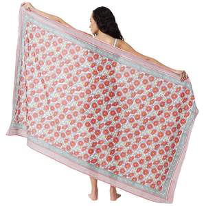 Pareo de Algodón con Estampado a Mano en Rojo Rubor y Verde Salvia para Mujer, Ligero, para Usar como Cubrebañador, Ropa de Playa y Resort para el Verano - Product Image 1