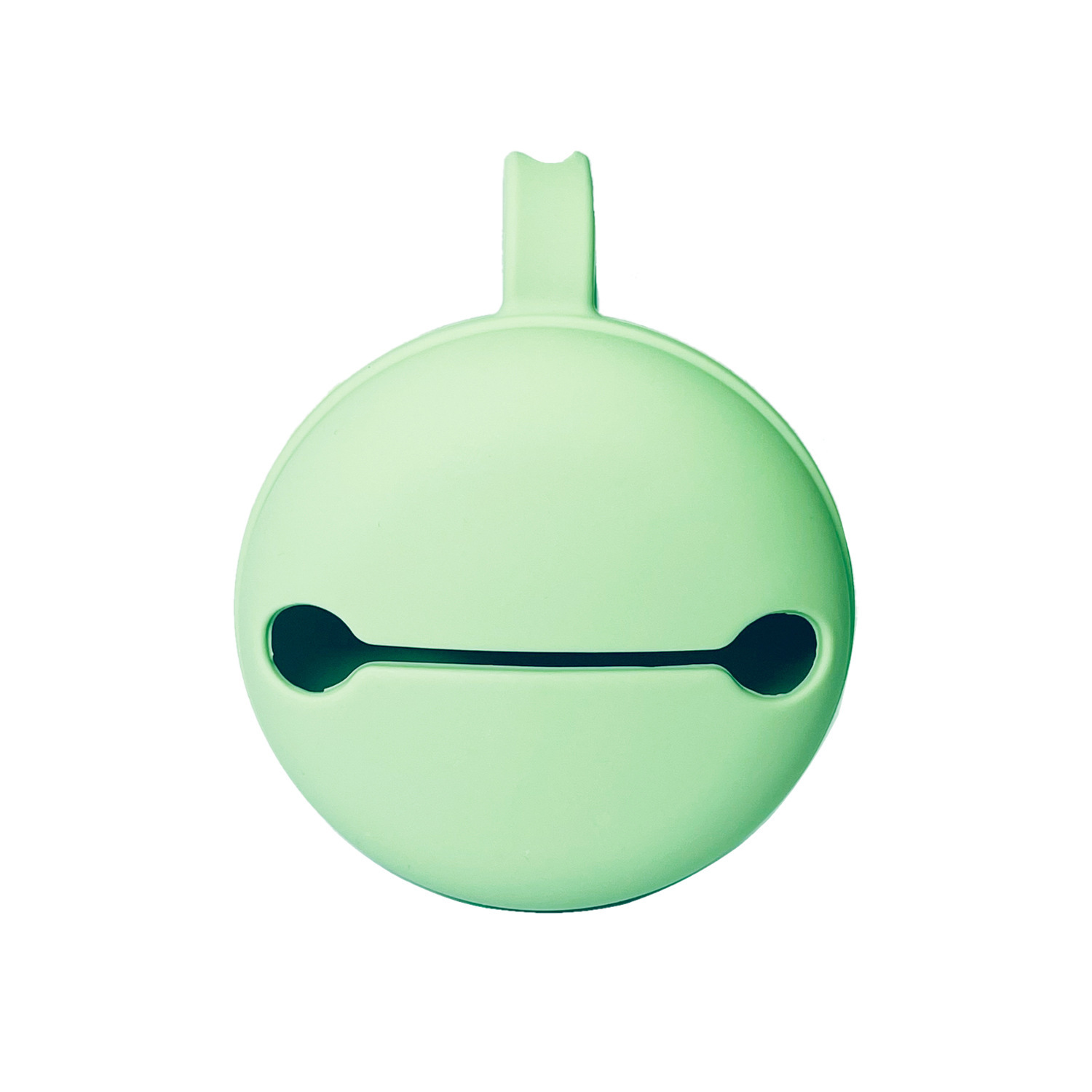 Mordre un téton rond vert