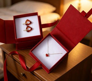 Luxury Red Ribbon Flip-Top Jewelry <b>Box</b>, Universal Storage Case <b>for</b> Earrings <b>Necklaces</b> and Rings, Perfect <b>Gifts</b> - Product Image 4