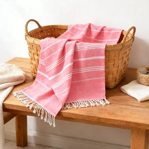 <span class=keywords><strong>ผ้า</strong></span>ขนหนูชายหาดตุรกี ขนาด 90*180 ซม. 100*180 ซม. ผลิตจากผ้าฝ้าย 100% สำหรับขายส่ง เหมาะสำหรับการเดินทางริมทะเล พร้อมพู่ห้อย สามารถสกรีนโลโก้ได้ ซับทรายได้<span class=keywords><strong>ดี</strong></span> <span class=keywords><strong>แห้ง</strong></span>เร็ว - Product Image 1