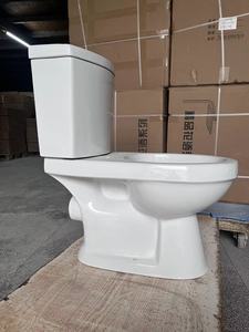 WC a due pezzi in ceramica bianca stile moderno per hotel, con scarico a parete e doppio flusso, prodotto a Chaozhou - Product Image 4