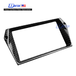 Panel exterior de pantalla de navegación de fibra de carbono seco de repuesto para Lamborghini Aventador LP700 2011-2015 - Product Image 1