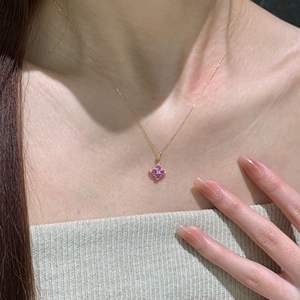 Collier en argent pur S925 avec diamants pour femmes, design luxueux et généreux, collier de clavicule en diamants complets, rose doux et exquis - Product Image 4
