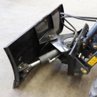 Mini-chargeuse sur pneus, chargeuse sur chenilles, engin de terrassement, bulldozer, pelle et pelle à neige