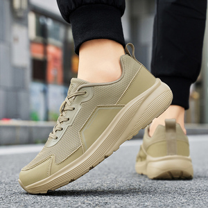 Chaussures de course et baskets en maille respirantes et souples pour hommes et femmes, à coupe <span class=keywords><strong>large</strong></span> et talon haut, idéales pour l'été et les activités décontractées - Product Image 4