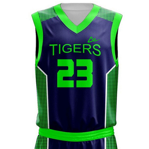 Shorts de basket-ball de qualité supérieure, dernier design, uniforme de basket-ball, impression personnalisée OEM, logo, vêtements de sport d'équipe, uniforme d'entraînement de basket-ball - Product Image 4
