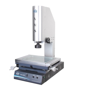 Máquina de Medición por Vídeo 2D VMS-3020F, Precisión de 2.5um, Sistema Óptico, Software QMS3D-M, Certificación CE ISO 9001 - Product Image 1