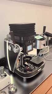 Cafetera Maxim Official Sena Cmax, Estilo Italiano Retro, Pequeña, para el Hogar, Totalmente Automática, con Molinillo Integrado - Product Image 2