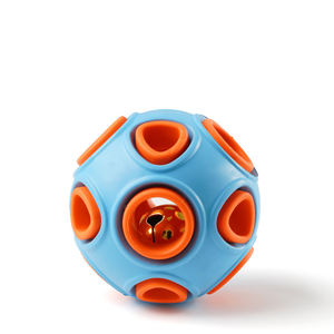 Pelota de juguete para masticar de goma de doble capa indestructible personalizada, tratamiento de mordida interactivo ligero ecológico para perros - Product Image 3