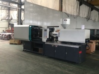 Machine à fabriquer des attaches en nylon plastique / Machine à enrouler les câbles électriques