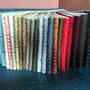 Logotipo <span class=keywords><strong>de</strong></span> tela <span class=keywords><strong>de</strong></span> muestra <span class=keywords><strong>de</strong></span> cuero <span class=keywords><strong>de</strong></span> PVC <span class=keywords><strong>de</strong></span> lujo <span class=keywords><strong>de</strong></span> Venta caliente <span class=keywords><strong>de</strong></span> fábrica <span class=keywords><strong>2022</strong></span> característica <span class=keywords><strong>de</strong></span> estiramiento <span class=keywords><strong>de</strong></span> grano en relieve para sofá bolsa ropa Uso <span class=keywords><strong>de</strong></span> fútbol - Product Image 2