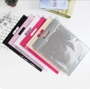 Bolsa con Cierre Transparente y Personalizada con Logotipo, Bolsa de Embalaje para Ropa con Cierre Ziplock y Asa - Product Image 4