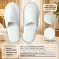 Pantoufles en polaire corail ultra-douces avec semelle épaisse rembourrée de 8 mm pour le spa et la relaxation en intérieur