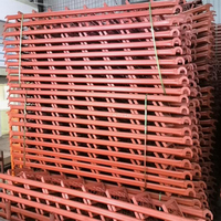 Escalier interne galvanisé à chaud de 7 pi pour les cadres d'échafaudage américains Échelle à crochet peinte pour la construction