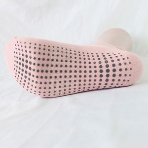 Glue-dot Yoga Socks Pilates Sports Socks for Women Grip and Non-slip - Product Image 2