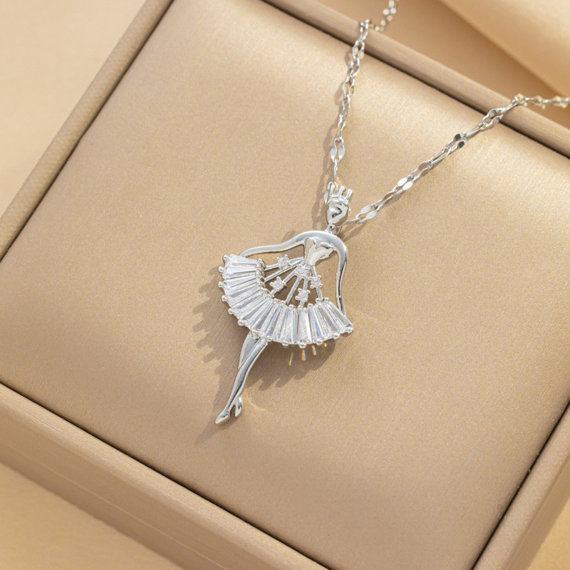 Simple High Quality Gold Heart Shape