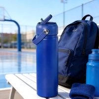 Bouteille d'eau sport isotherme en acier inoxydable 304 de 22 oz pour enfants avec logo personnalisé, double paroi, poignée de transport et paille rabattable