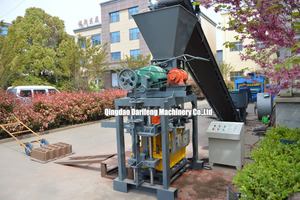 Machine à fabriquer des blocs de ciment creux QT4-35, prix compétitif, machine simple pour la fabrication de briques solides, à vendre - Product Image 4
