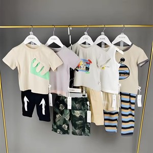 Conjuntos de Ropa de Verano de Algodón para Niños, Pantalones Cortos con Estampado de Mariquita Floral, Tops de Mezclilla, Ropa de Dos Piezas a la Moda para Niños - Product Image 4