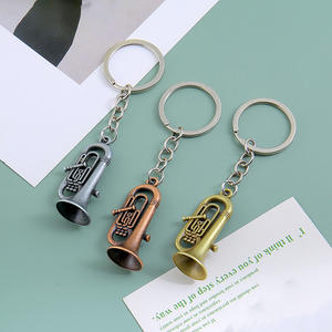 Nuevo diseño de simulación de Metal, instrumento Musical 3D, trompeta, saxofón, llaveros, colgante, llavero Musical de moda, regalo de recuerdo - Product Image 4