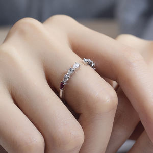 แหวนเพชรทรงลูกแพร์แพลตตินั่ม Messi Jewelry รุ่น MSR-1407 สำหรับผู้หญิง - Product Image 6