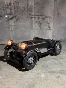 Puntelli ad azione personalizzati in ferro per hotel con <span class=keywords><strong>collezione</strong></span> di decorazioni per barre luminose a LED in metallo per <span class=keywords><strong>auto</strong></span> d'epoca modello di <span class=keywords><strong>auto</strong></span> classico - Product Image 4