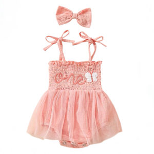 Set Estivo per Neonata: Tutina Senza Maniche con Fiocco in Pizzo e Fascia per Capelli, 2 Pezzi, Grazioso Body per Neonati - Product Image 1