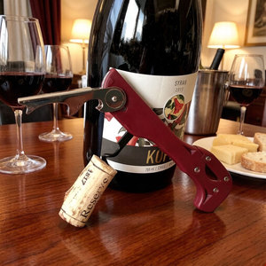 Sacacorchos Moderno Personalizable con Logotipo, Tipo Boomerang de Dos <span class=keywords><strong>Pasos</strong></span>, con Cortador de Papel de Aluminio Integrado - Product Image 1