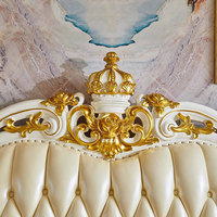 Ensemble de canapés en cuir véritable de style européen avec détails sculptés en bois massif, modèle 968, salon luxueux, style antique