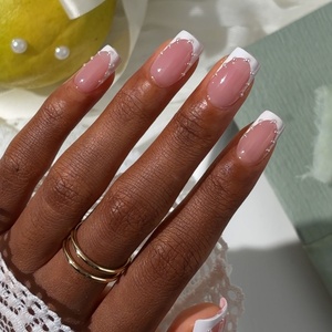 Faux Ongles Carrés BTArtbox pour Mariage, Haute Qualité, Vente en Gros, Faits Main, Gel Doux, Diamant 3D, French Manucure, Ongles à Presser, En Gros - Product Image 1