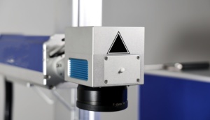 Portable 3d <span class=keywords><strong>graveur</strong></span> rotatif Fiber Laser gravure Machine de marquage métal Relief Intaglio envie profonde graver - Product Image 4